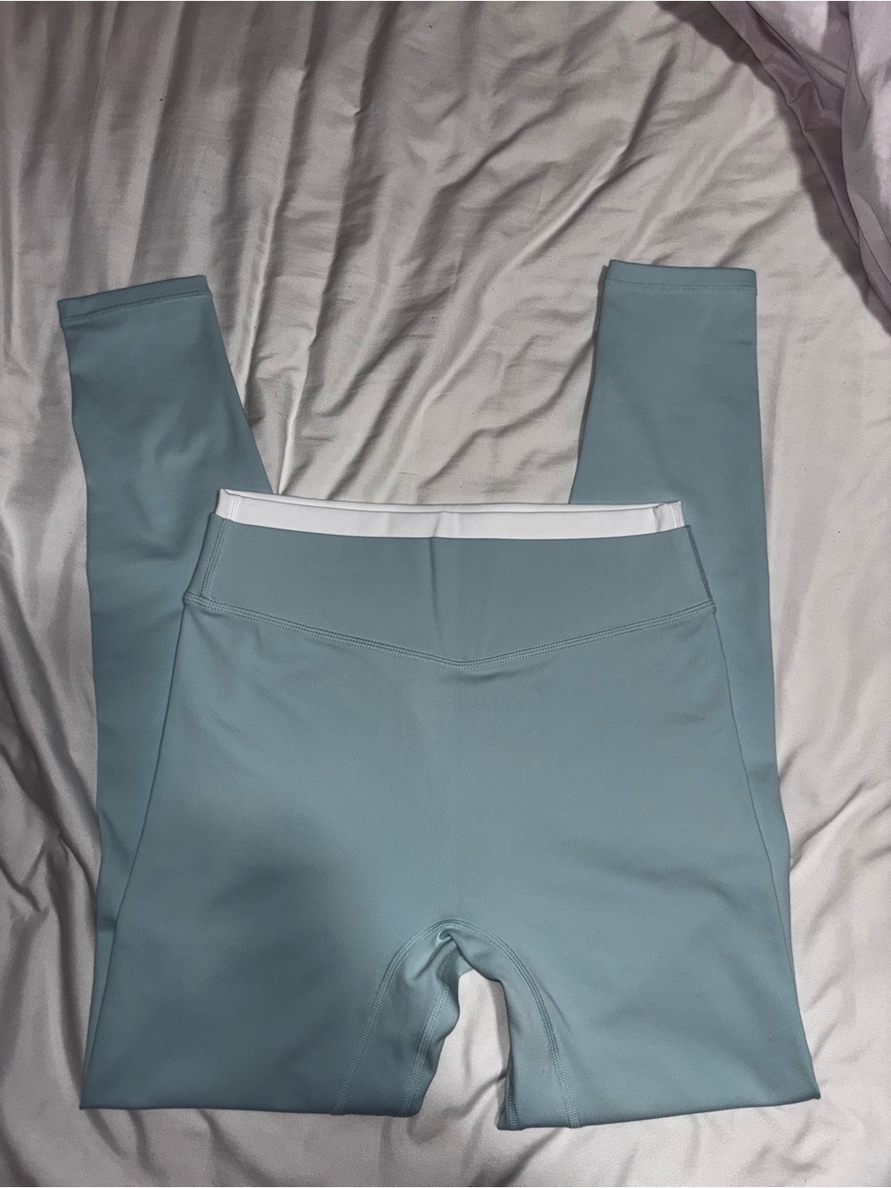 Liaison the Label aqua and white double layered leggings M brand new